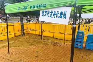 拉菲尼亚本场比赛数据：传射建功&7关键传球，评分9.2